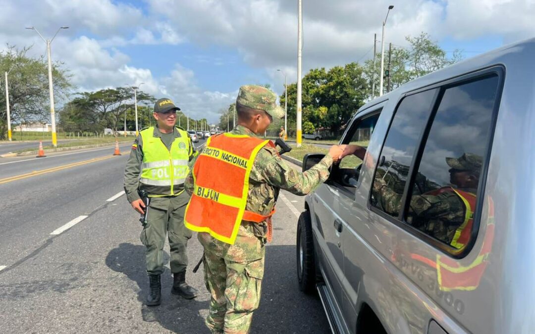 Ejército garantiza la seguridad en las vías de Córdoba y Sucre durante el Puente de Reyes
