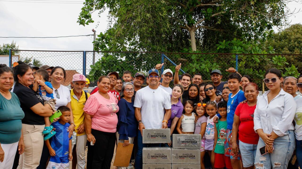 ¡San Anterito tendrá el parque de sus sueños!: Alcalde Hugo Kerguelén pone la primera piedra de una obra histórica