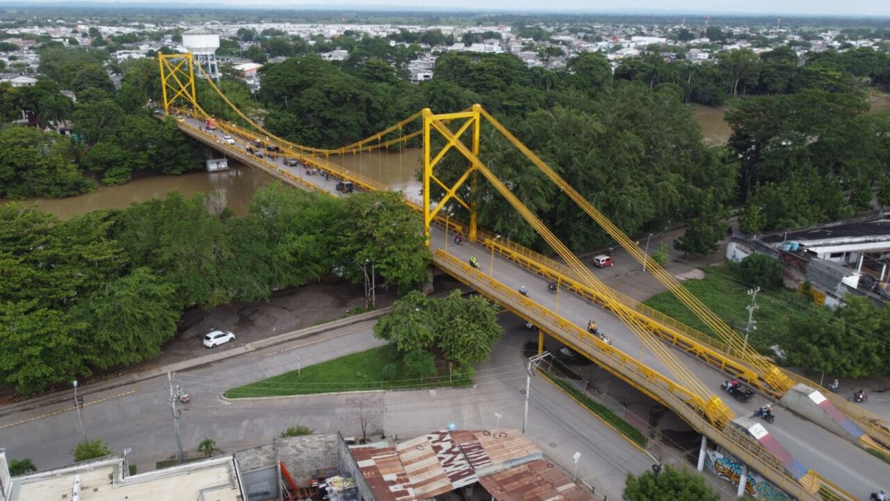 ¡Vuelve la fluidez!: Margen occidental recupera su movilidad y el Puente Metálico retorna al doble sentido