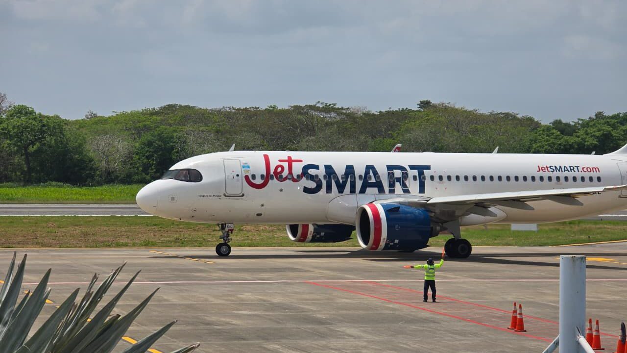 Montería y Bogotá, más cerca que nunca: JetSMART aterriza en la capital cordobesa con un mensaje de resiliencia